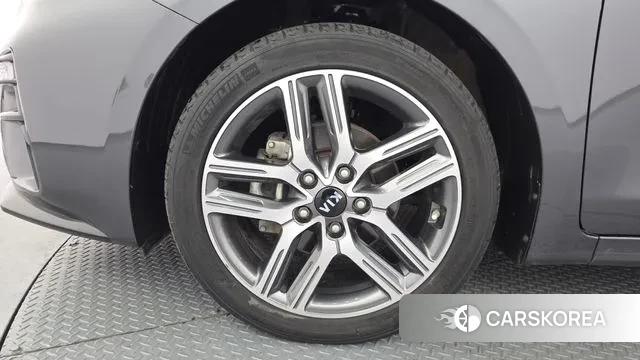 Kia Come New K3 id 3788462 из Кореи 15