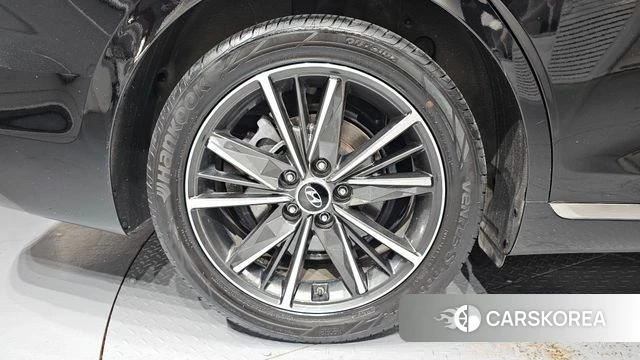 Hyundai The New Grandeur IG id 4443813 из Кореи 27