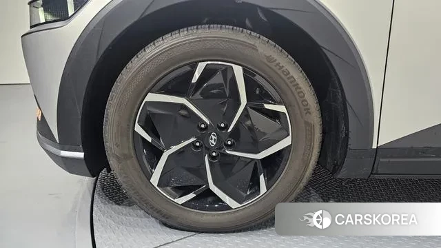 Hyundai Ionic 5 id 3746885 из Кореи 15