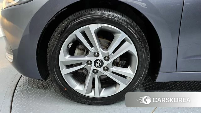 Hyundai Avante AD id 4384983 из Кореи 15