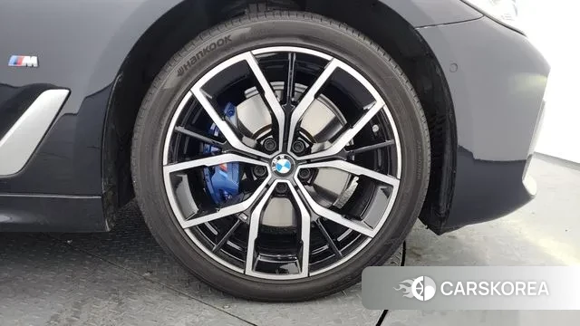 BMW 5 Series (G30) id 3650739 из Кореи 15