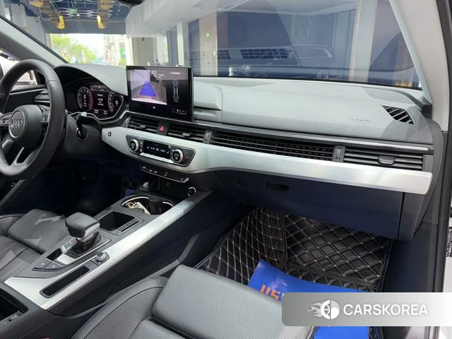 Audi A4L id 4299704 из Китая 27