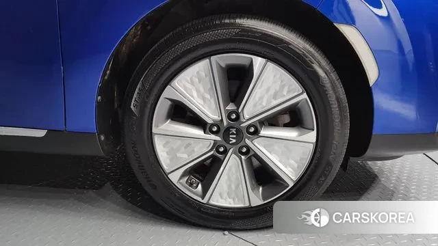 Kia Soul Booster EV id 3361901 из Кореи 15