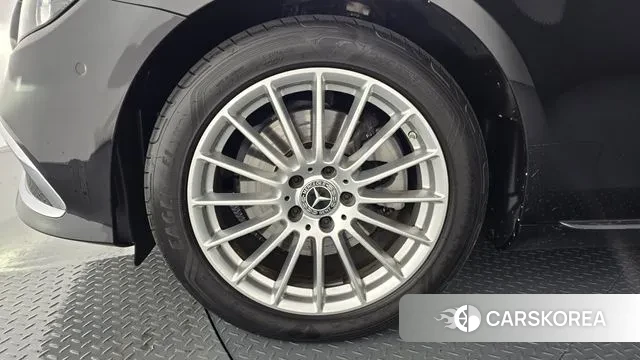 Mercedes-Benz E-Class W213 id 3278926 из Кореи 15