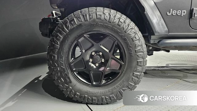 Jeep Gladiator (JT) id 4482357 из Кореи 15