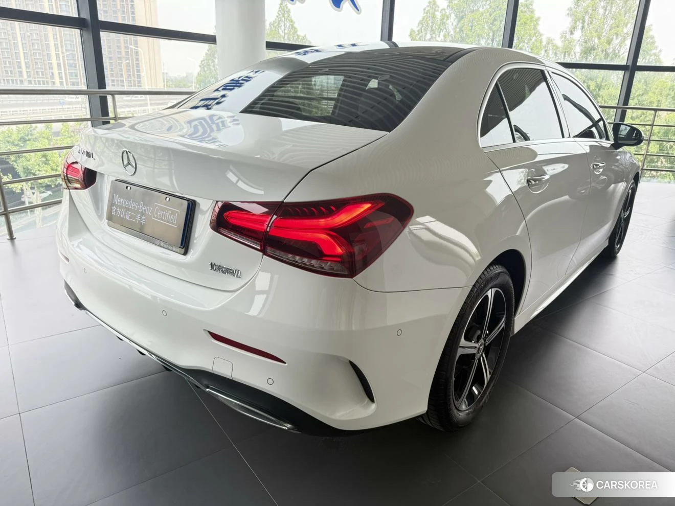 Mercedes-Benz Class A 2022 Белый из Китая, фото 5