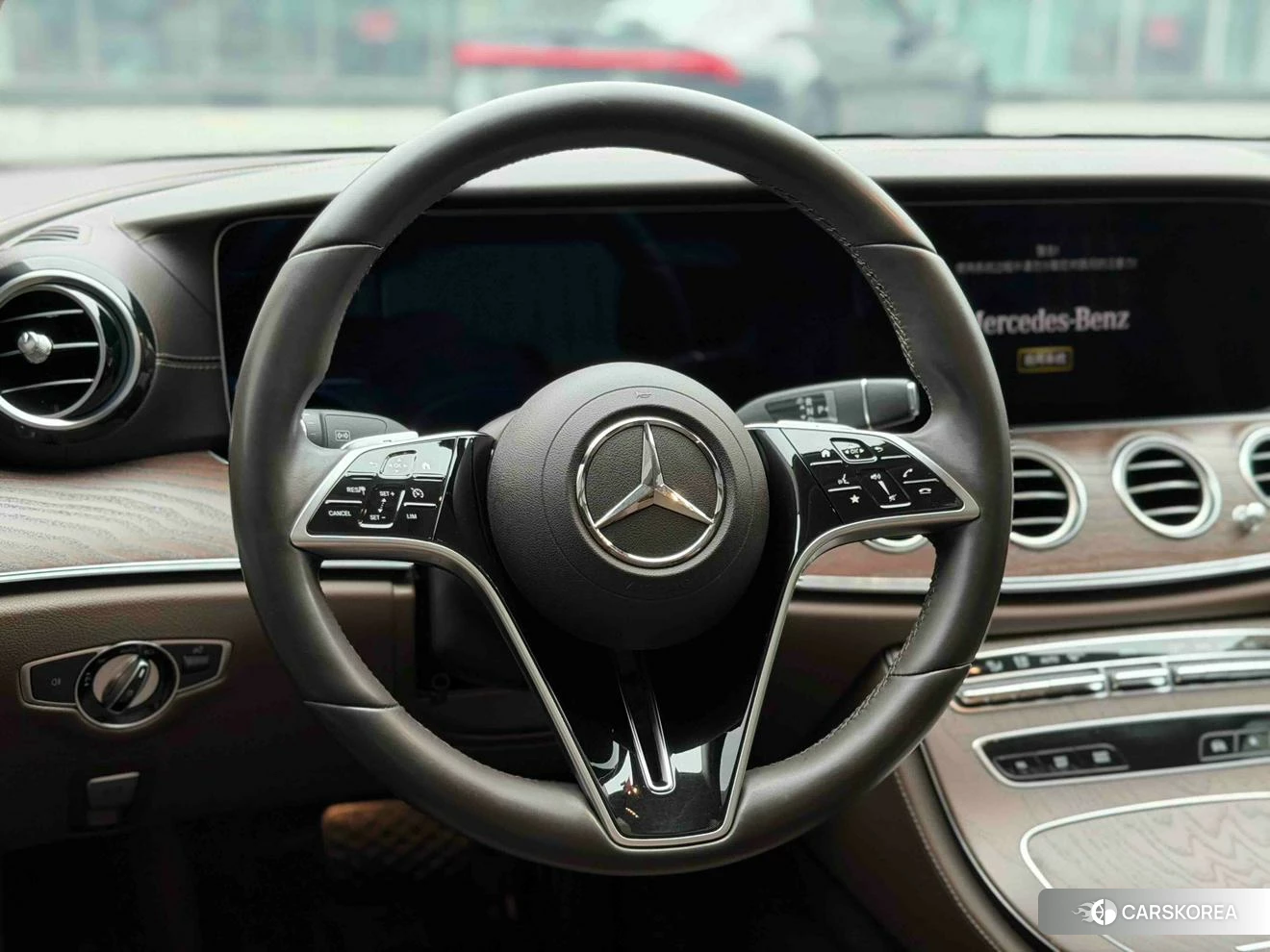 Mercedes-Benz E-class id 4461773 из Китая 10