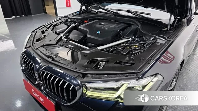 BMW 5 Series (G30) id 3764122 из Кореи 15