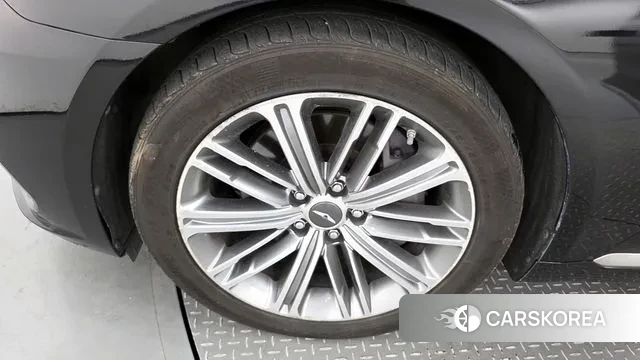 Genesis G80 id 3055698 из Кореи 15