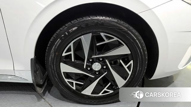 Hyundai The New Grandeur IG Hybrid id 3800454 из Кореи 15