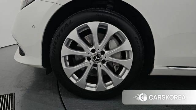 Mercedes-Benz E-Class W213 id 4339512 из Кореи 30