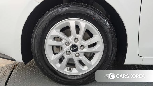 Kia Come New K3 id 4250291 из Кореи 26