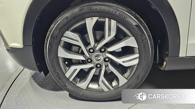 Ssangyong Tivoli Air id 4251116 из Кореи 26