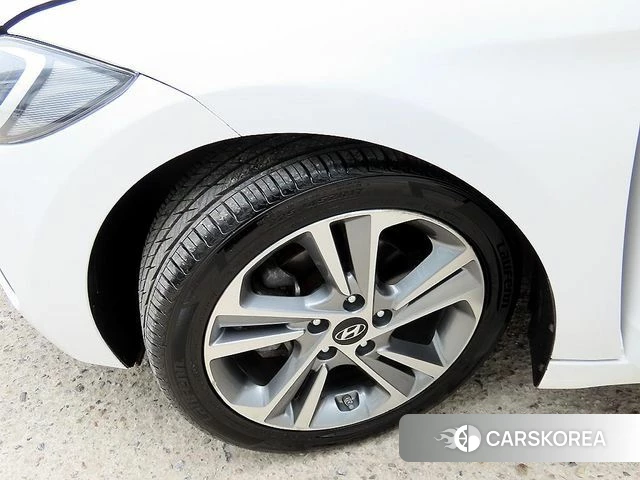 Hyundai Avante AD id 4345625 из Кореи 13