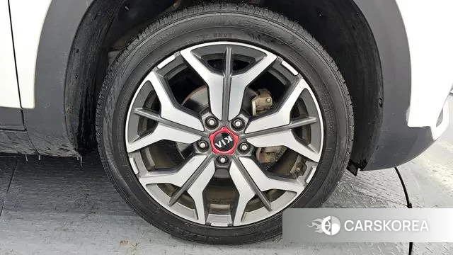 Kia Seltos id 3449213 из Кореи 15