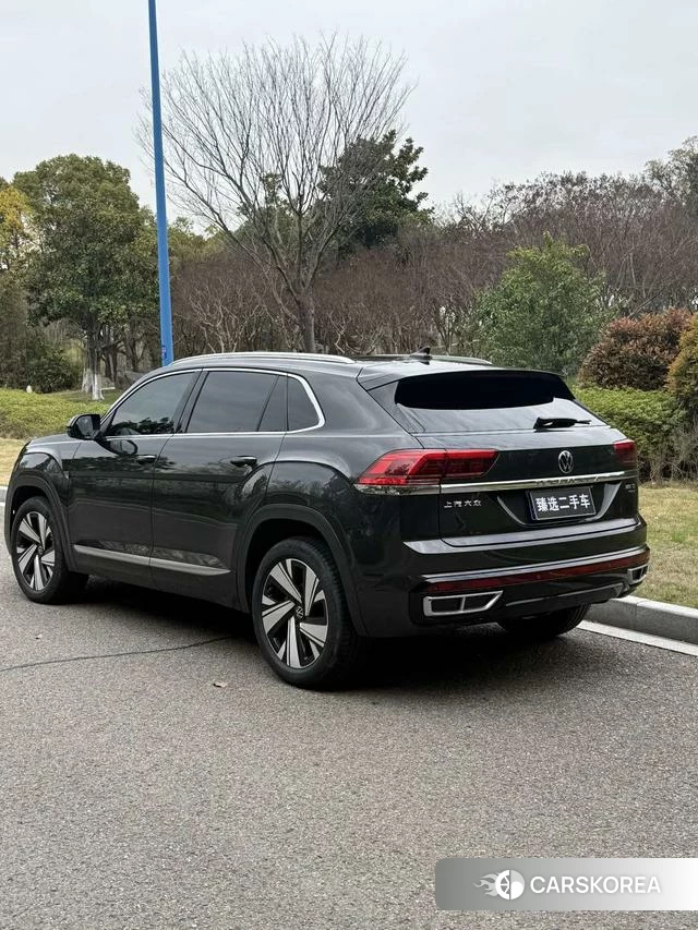 Volkswagen Tourang id 4242200 из Китая 8