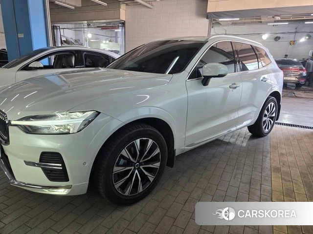 Volvo XC60 second Generation 2023 Белый из Кореи, фото 5