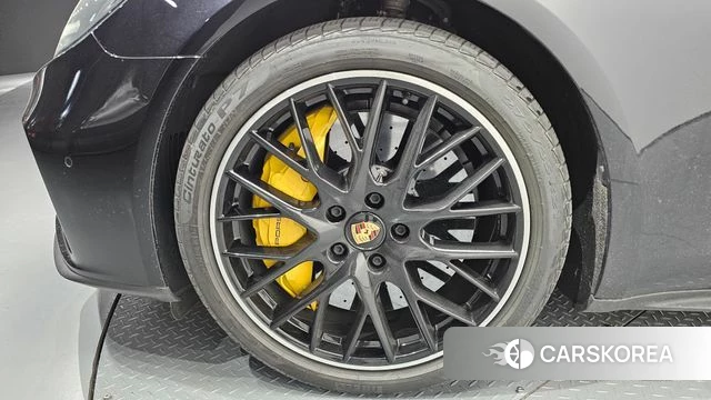 Porsche Panamera (971) id 4619138 из Кореи 32