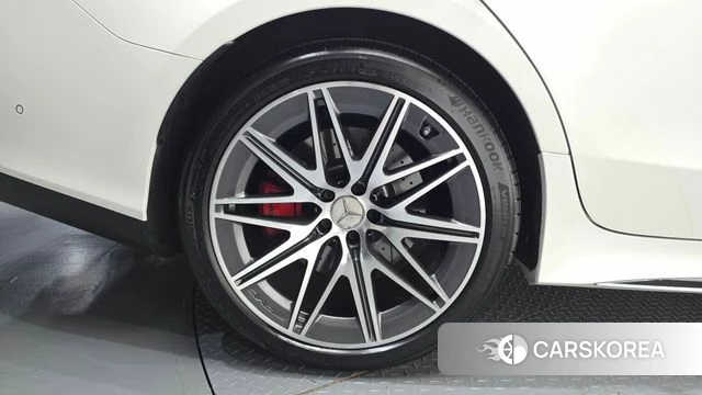 Mercedes-Benz AMG GT id 4421603 из Кореи 29