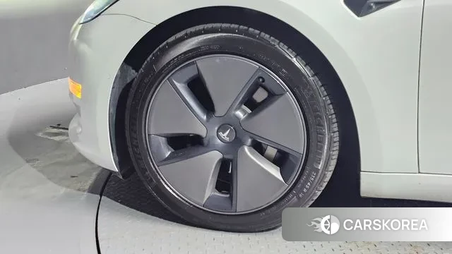 Tesla Model 3 id 3094332 из Кореи 15