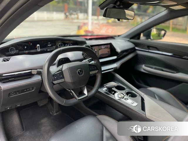 Chang'an UNI-V id 4374465 из Китая 16