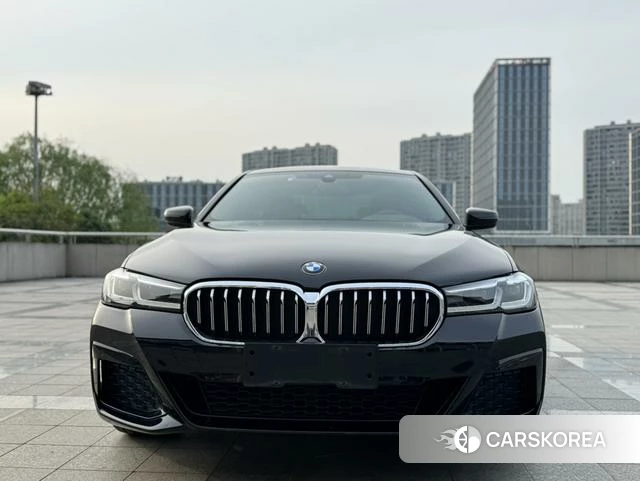 BMW 5 series 2021 Черный из Китая, фото 6