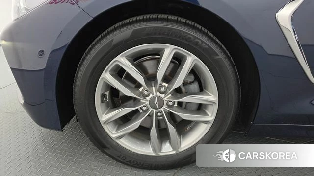 Genesis G70 id 4837316 из Кореи 29
