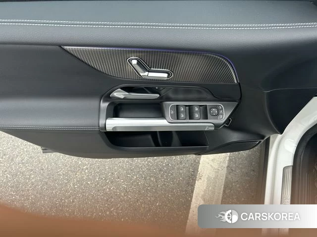 Mercedes-Benz GLB id 4254349 из Китая 15