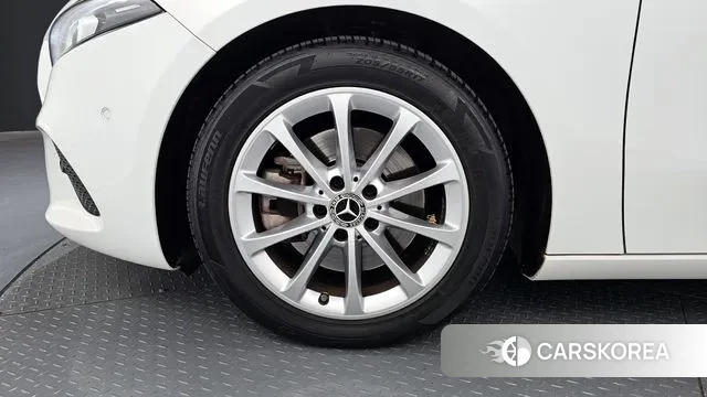 Mercedes-Benz A-Class W177 id 3760452 из Кореи 15