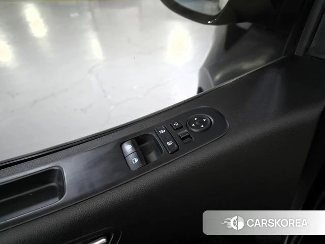 Hyundai Staria id 3892590 из Кореи 15