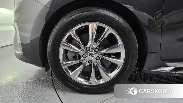 Kia The New Carnival id 4785556 из Кореи 25