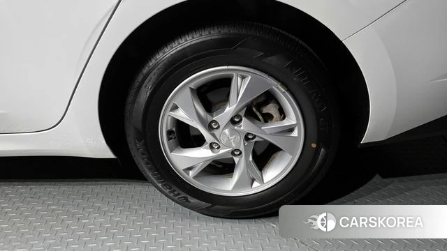 Hyundai Avante (CN7) id 3878351 из Кореи 15