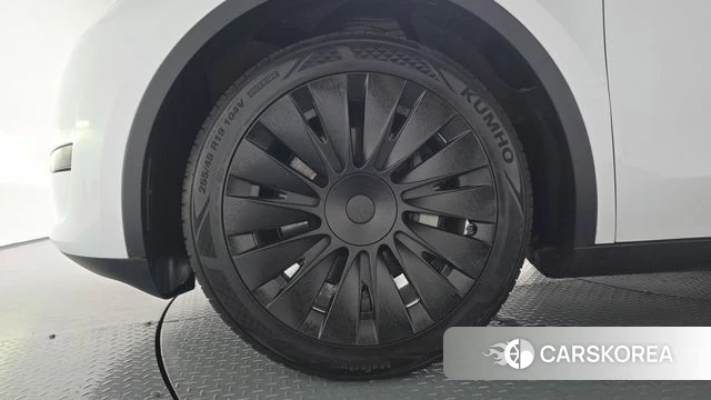 Tesla Model Y id 4499983 из Кореи 28