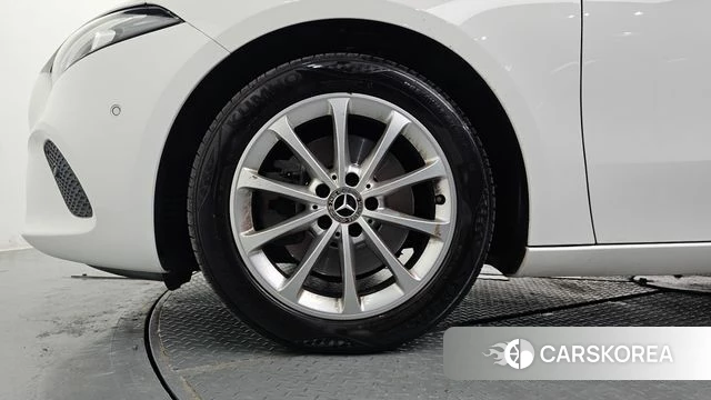 Mercedes-Benz A-Class W177 id 4410765 из Кореи 15