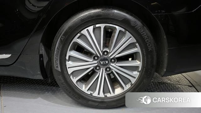 Kia K7 Premier Hybrid id 3879388 из Кореи 15