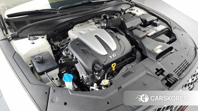 Hyundai The New Grandeur IG id 4187942 из Кореи 31