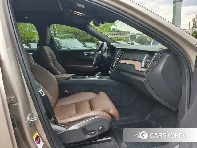 Volvo XC60 id 4207130 из Китая 11