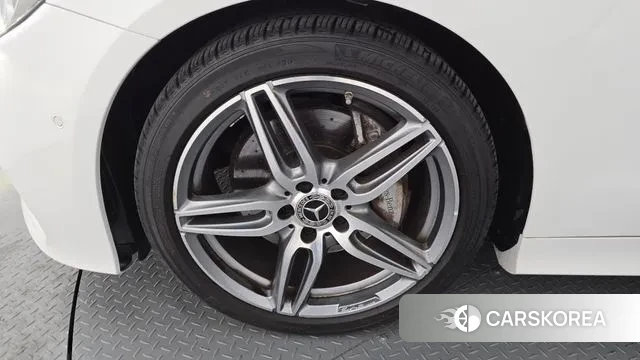 Mercedes-Benz E-Class W213 id 3489684 из Кореи 15