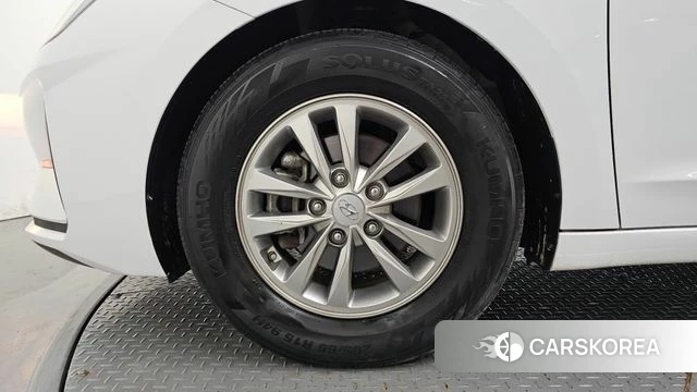 Hyundai The New Avante AD id 4849853 из Кореи 25