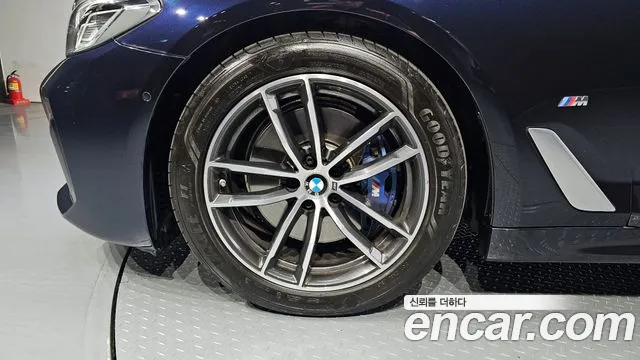 BMW 5 Series (G30) id 2811362 из Кореи 15