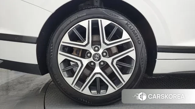 Hyundai Grandeur (GN7) id 3740150 из Кореи 15