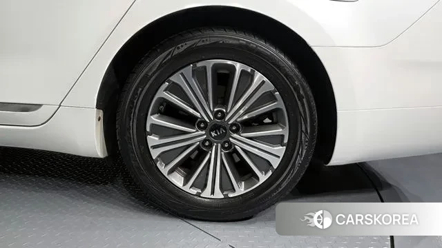 Kia K7 Premier Hybrid id 3242766 из Кореи 15