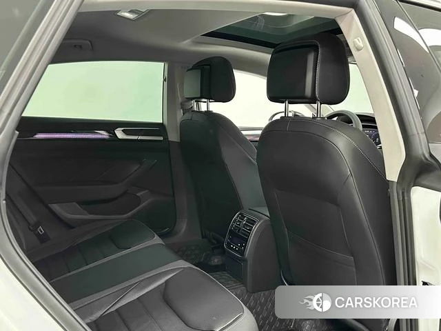 Volkswagen CC id 3889743 из Китая 11