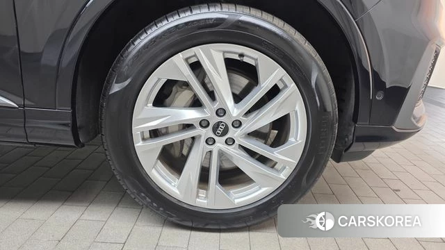 Audi Q7 (4M) id 3878242 из Кореи 15