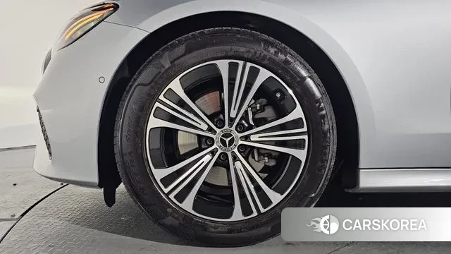 Mercedes-Benz E-Class W214 id 3580699 из Кореи 15