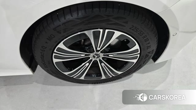 Mercedes-Benz E-Class W214 id 4400370 из Кореи 15