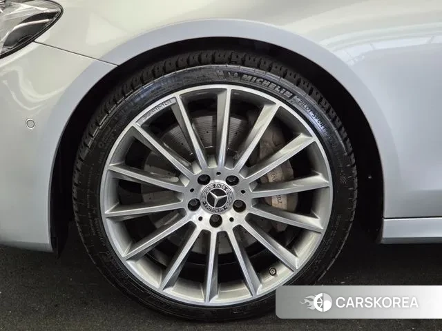 Mercedes-Benz E-Class W213 id 3732811 из Кореи 15