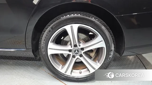 Mercedes-Benz E-Class W213 id 3033854 из Кореи 15