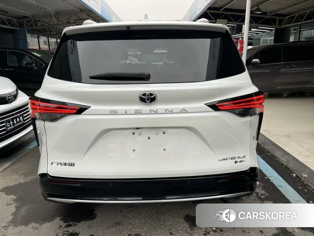 Toyota Saina id 4261114 из Китая 23