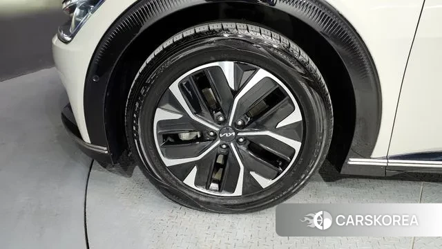 Kia EV6 id 3463456 из Кореи 15